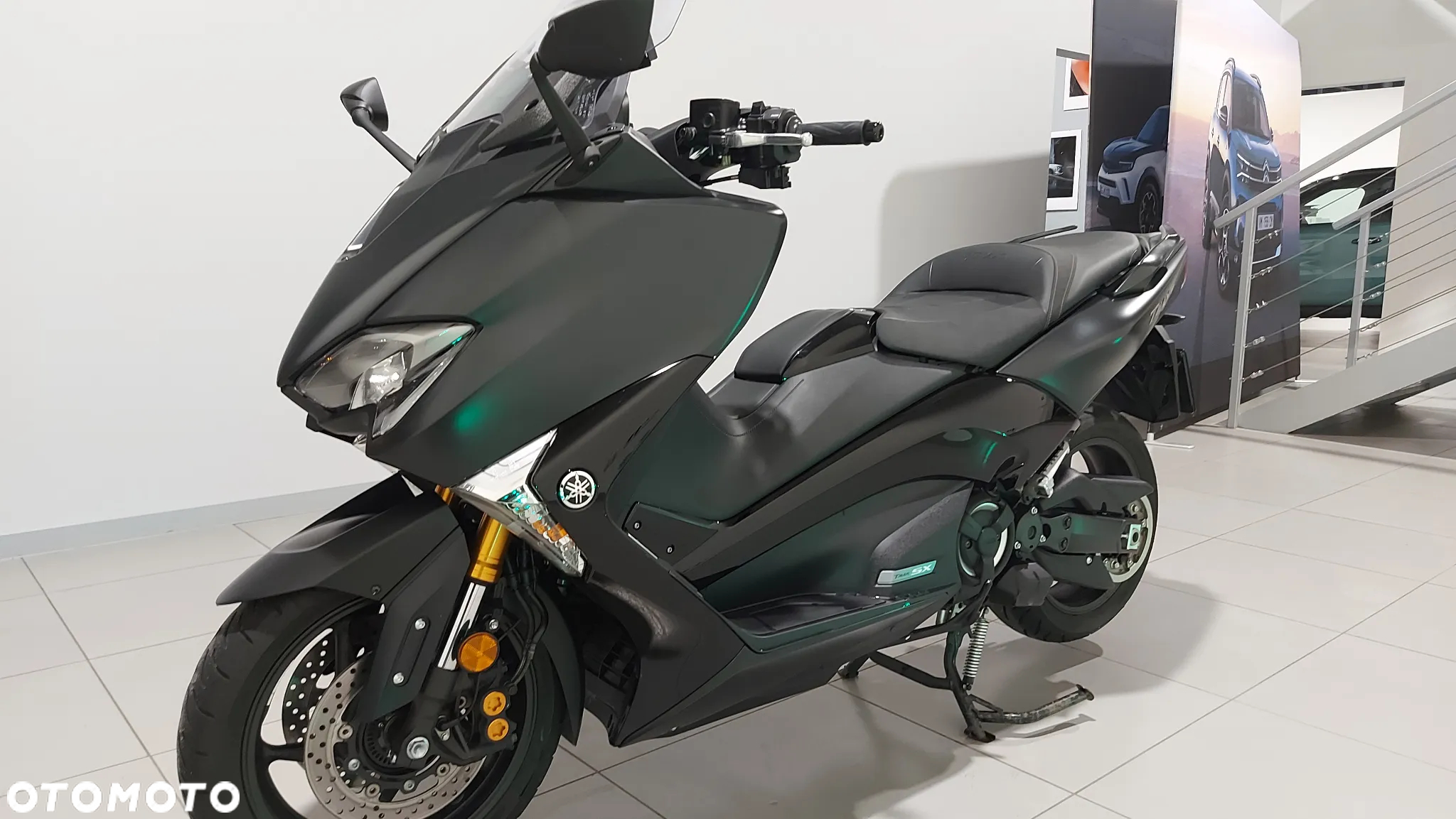 Yamaha Tmax - 14