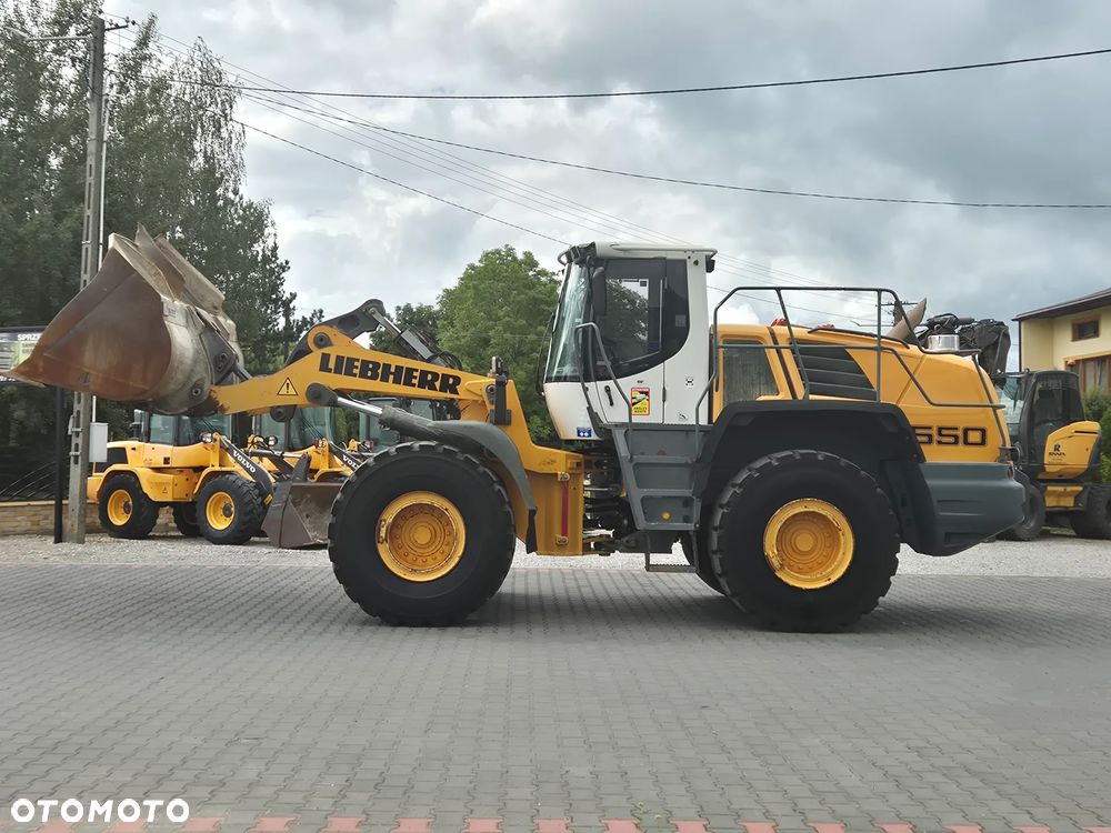 Liebherr L550/ 2012r/ Maszyna sprowadzona/ - 2