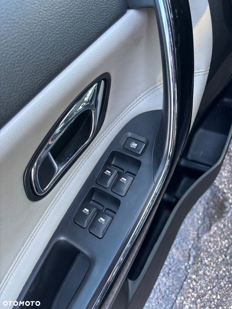 Kia Ceed 1.6 CRDi 128 Dream Team Edition - 17