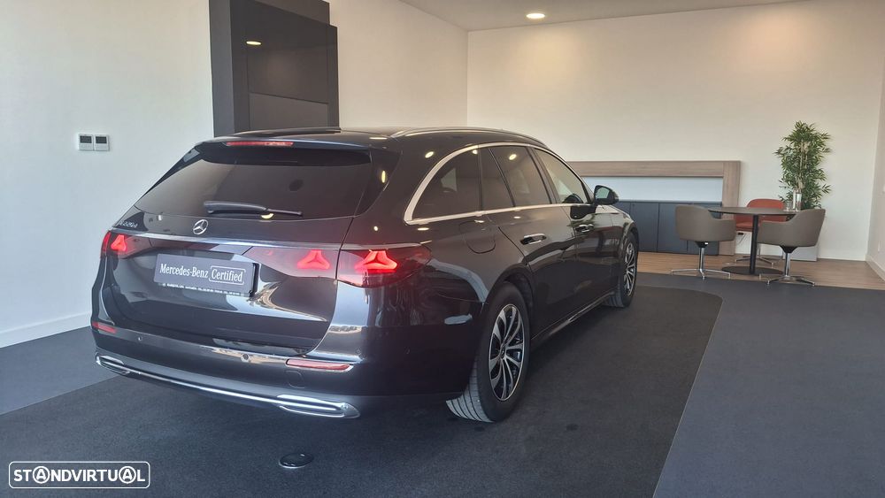 Mercedes-Benz E 220 - 5