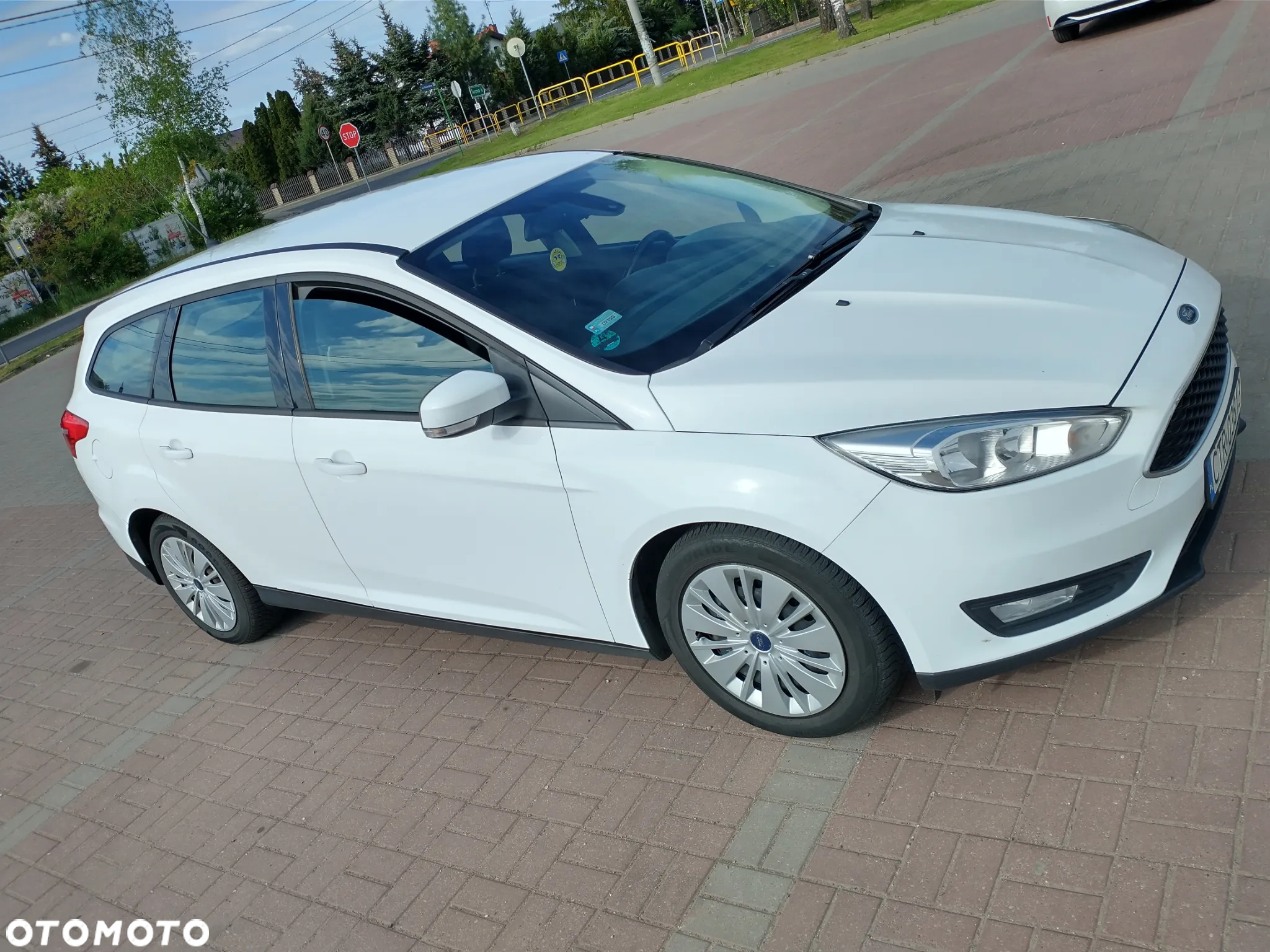 Ford Focus - 12