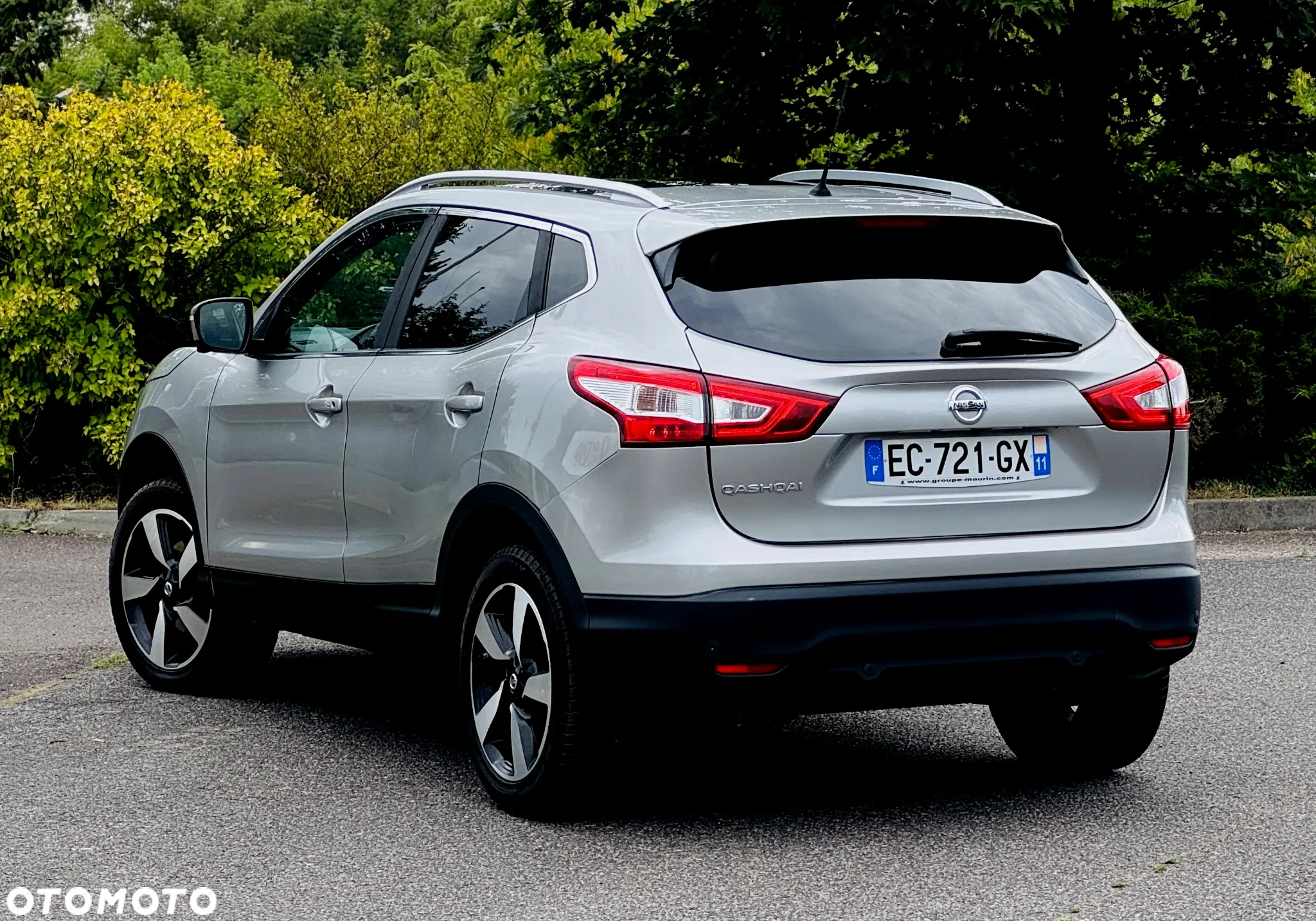 Nissan Qashqai 1.6 DIG-T 360 - 5