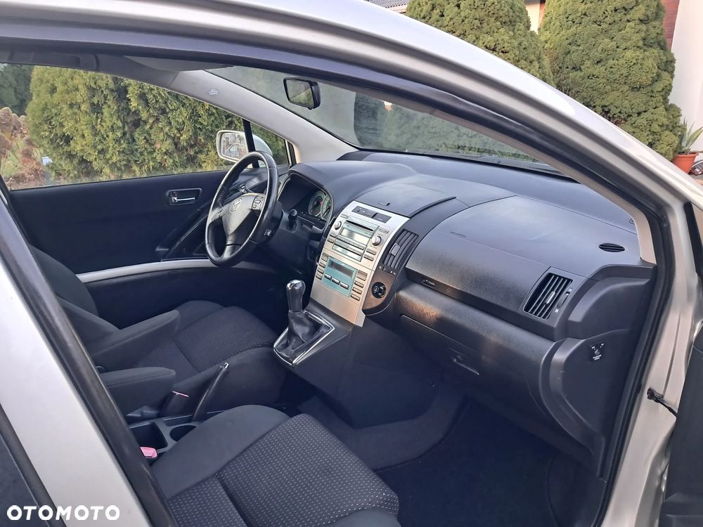 Toyota Corolla Verso 1.8 Sol 7os - 10