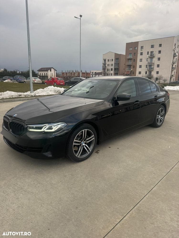 BMW Seria 5 520d Aut. Sport Line - 4