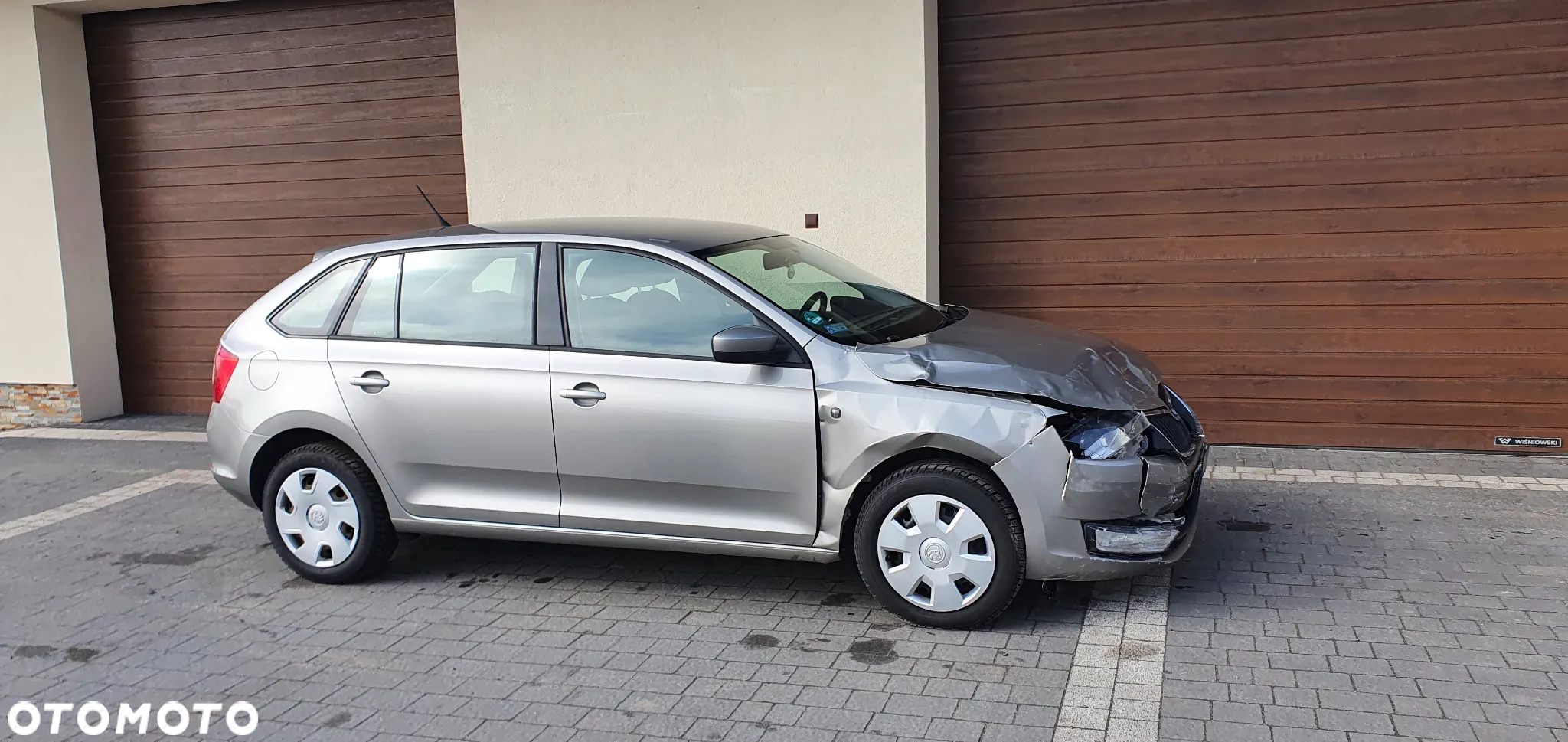 Skoda RAPID Spb 1.2 TSI Active - 4