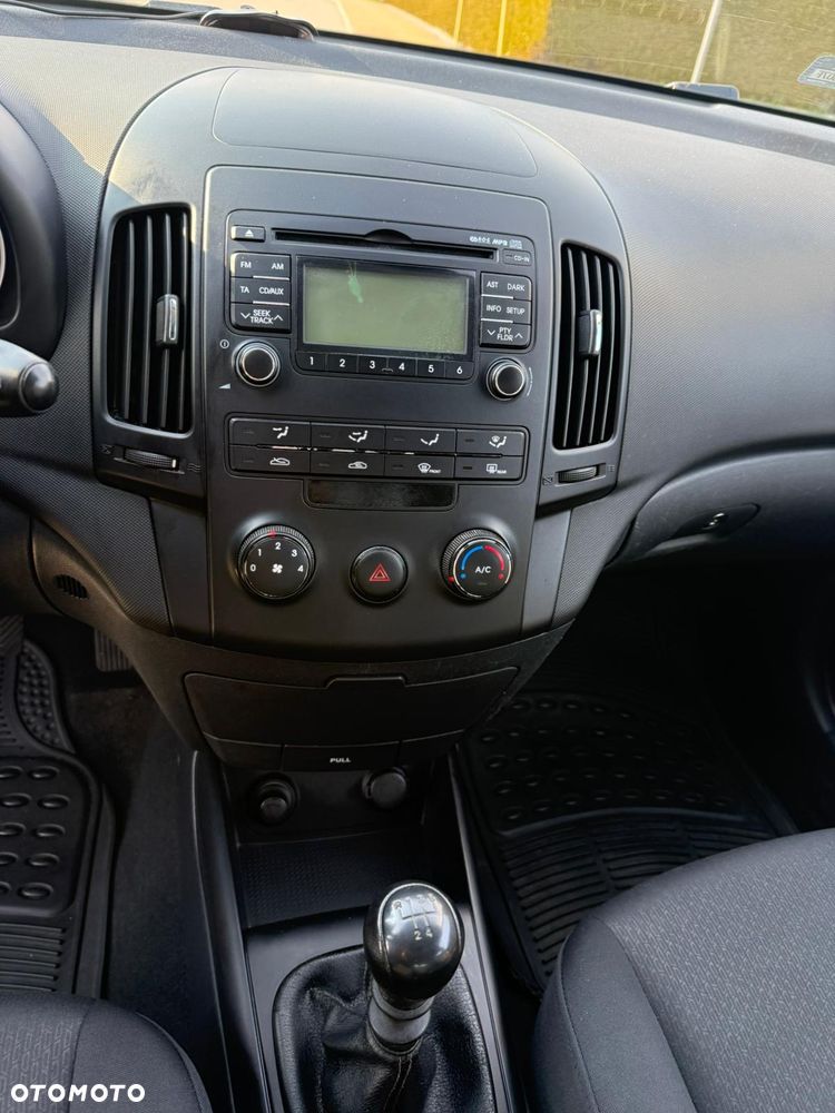 Hyundai i30 i30cw 1.4 blue Comfort - 15