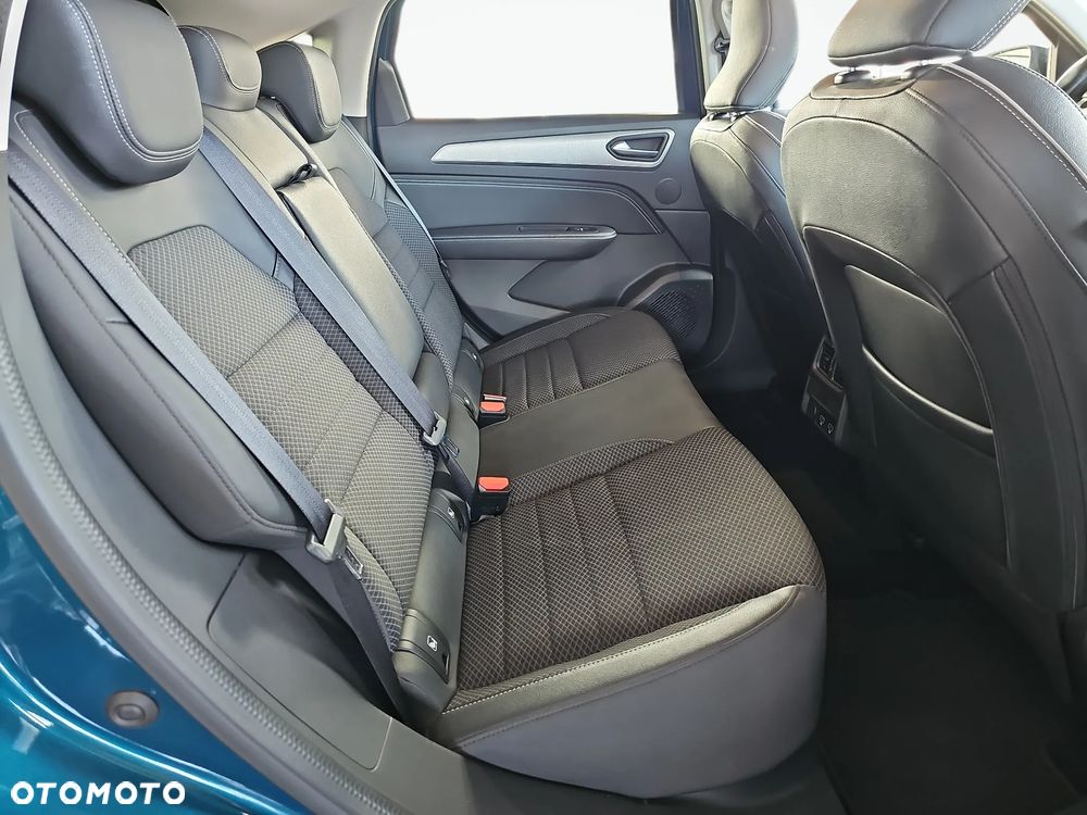 Renault Arkana 1.6 E-TECH Intens MMT - 24