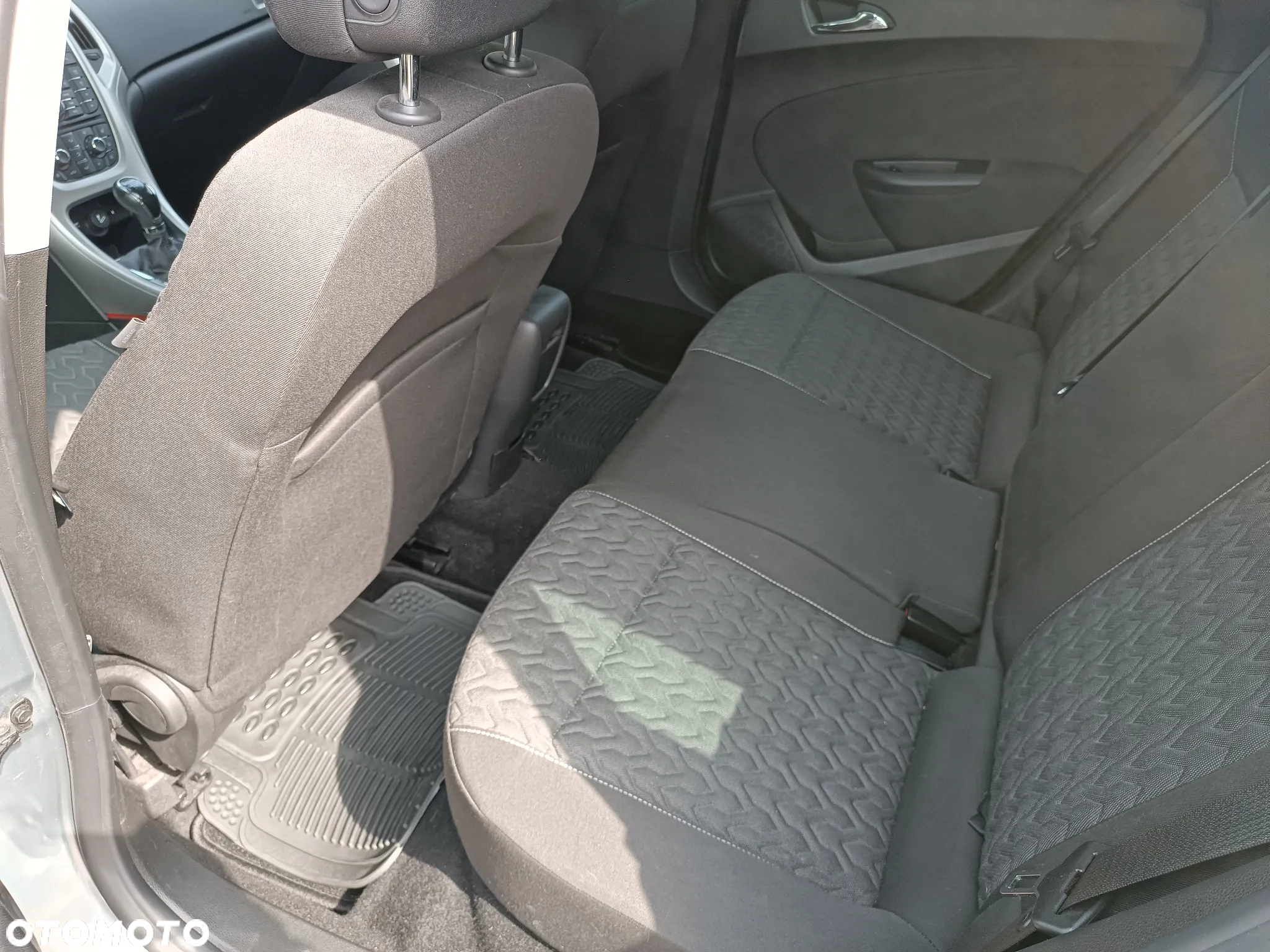 Opel Astra 1.4 Turbo Active - 25