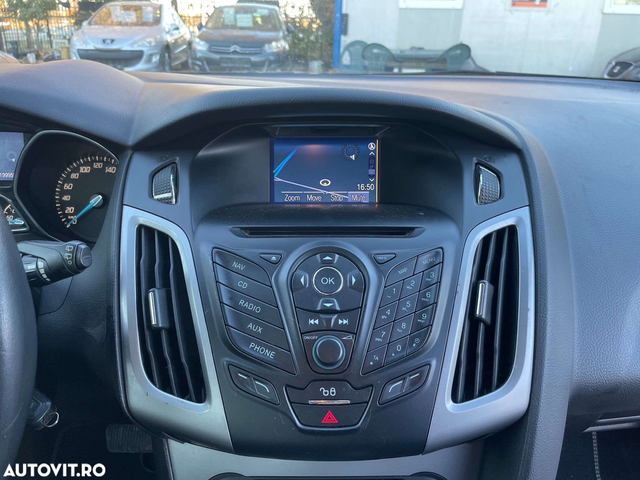 Ford Focus 2.0 TDCI DPF Powershift Titanium - 17