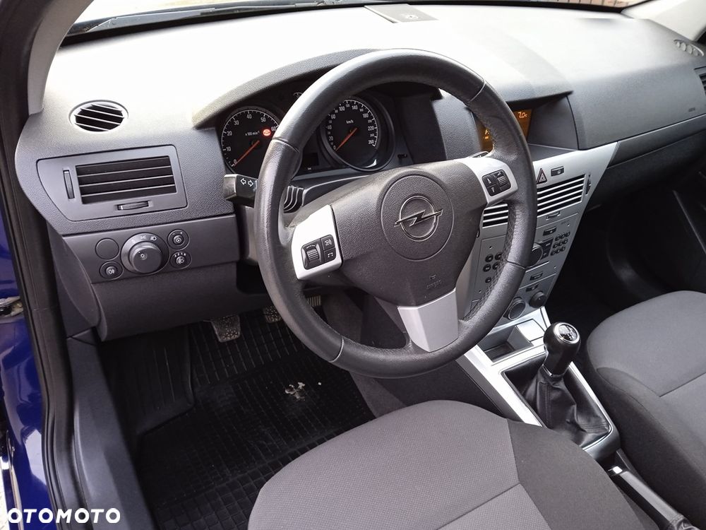 Opel Astra 1.6 Active - 10