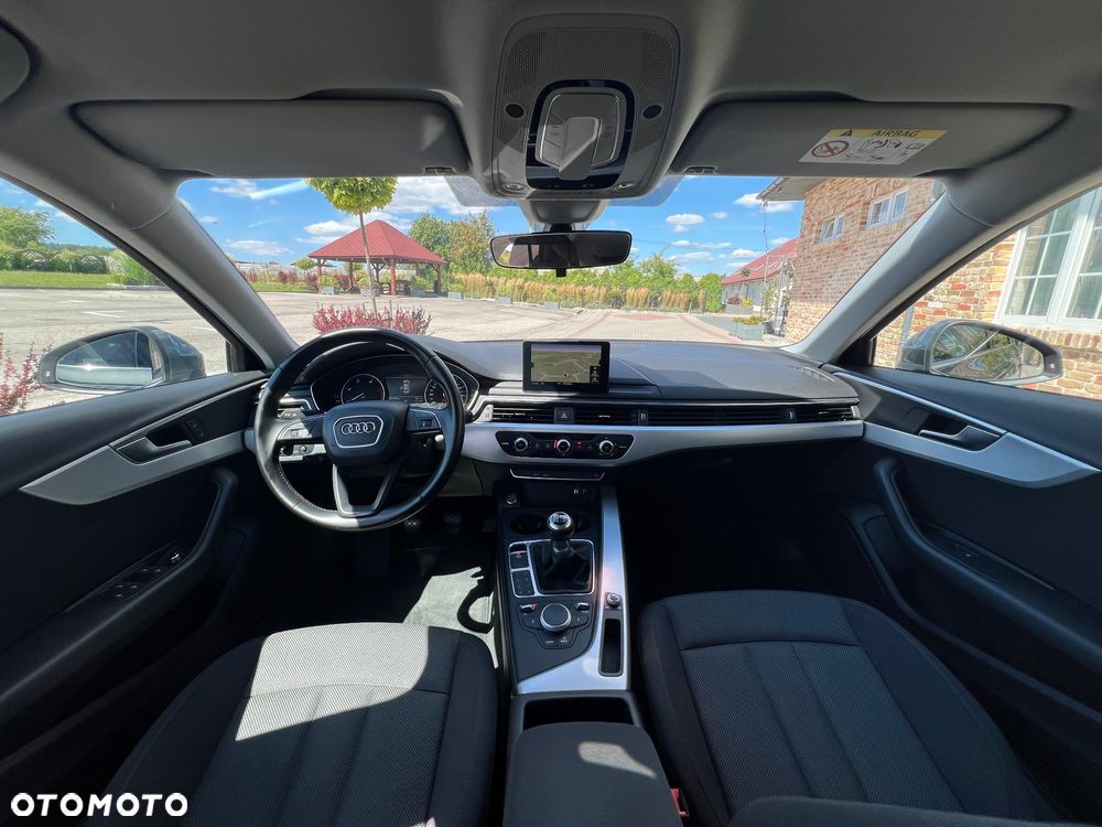 Audi A4 Avant 2.0 TDI - 27
