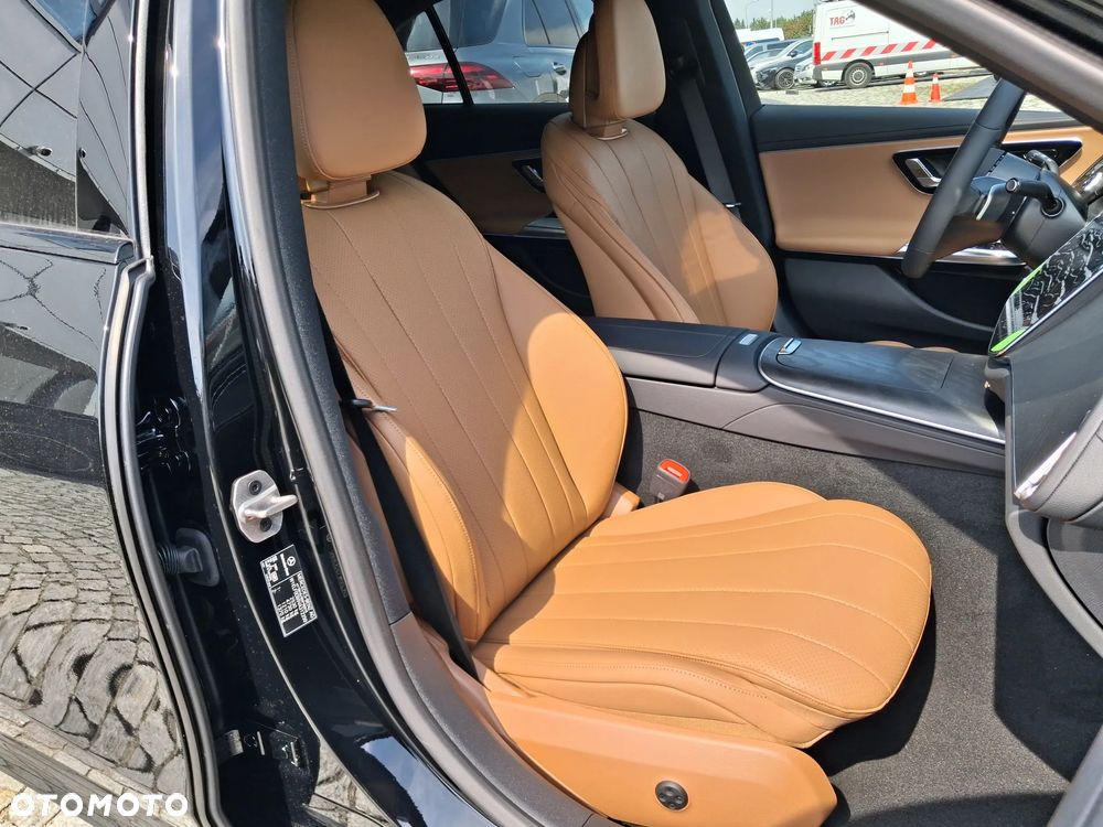 Mercedes-Benz Klasa E 200 d mHEV Avantgarde 9G-Tronic - 17
