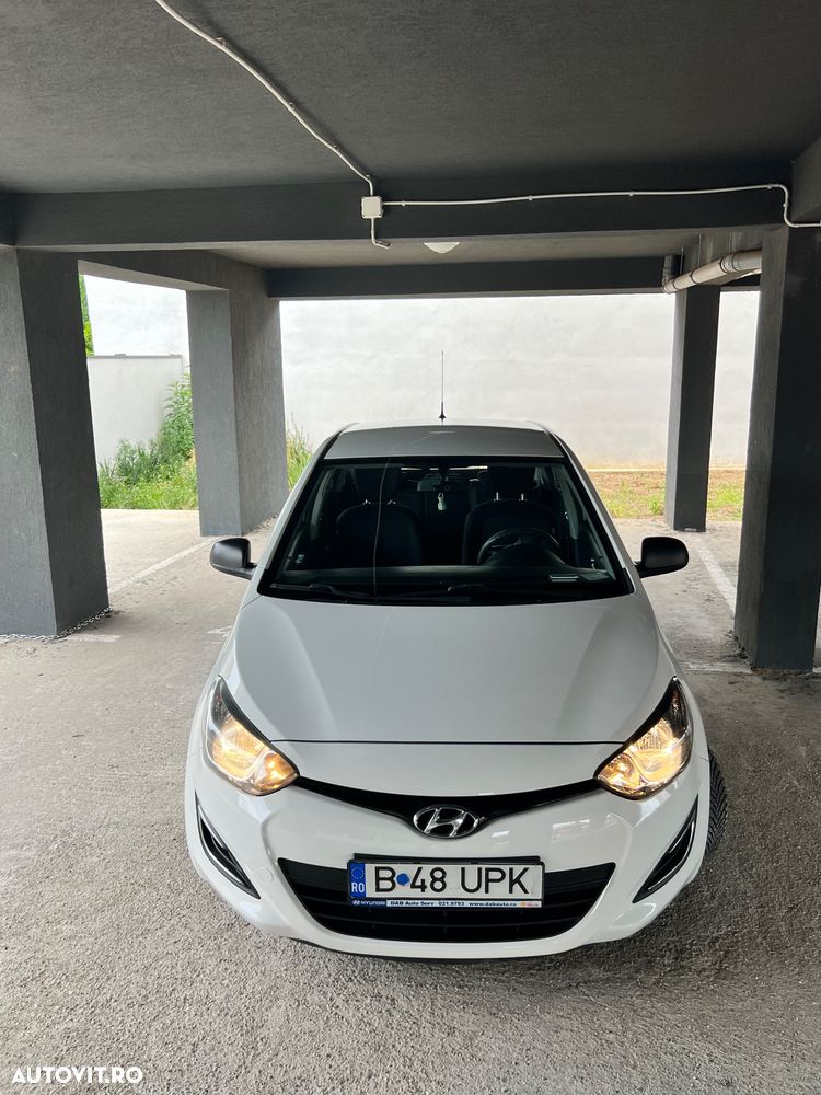 Hyundai i20 1.2 Comfort - 11