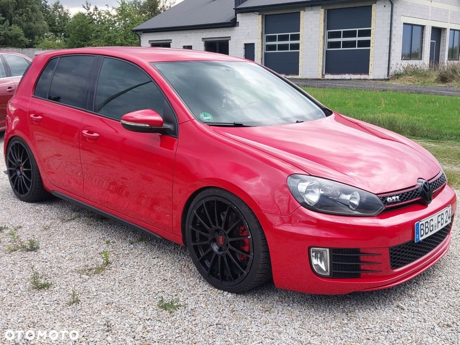 Volkswagen Golf 2.0 GTI - 13