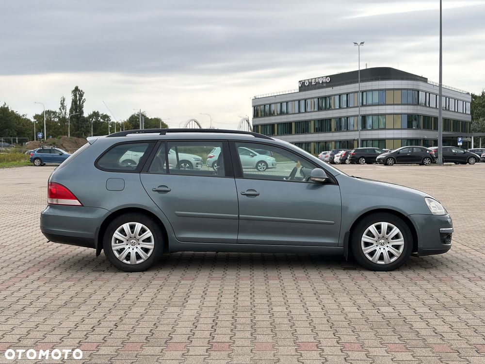 Volkswagen Golf 1.9 TDI Trendline - 12