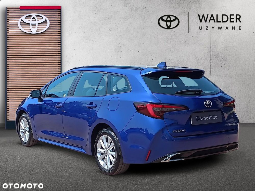 Toyota Corolla 1.8 Hybrid Comfort - 4