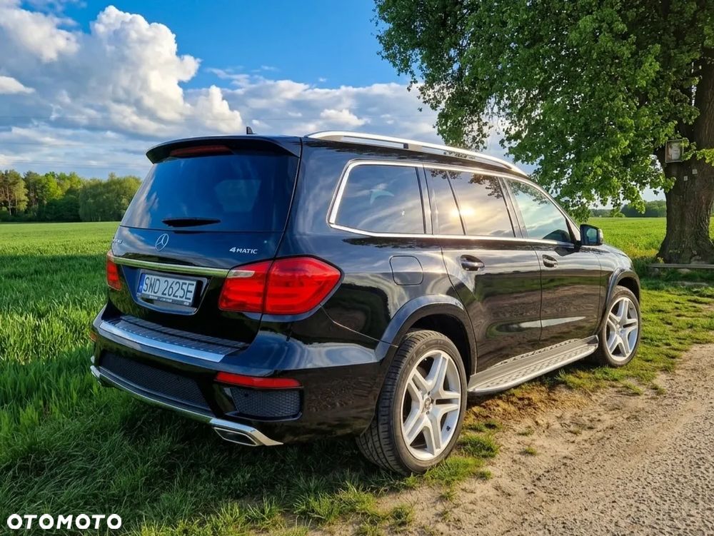 Mercedes-Benz GL - 4
