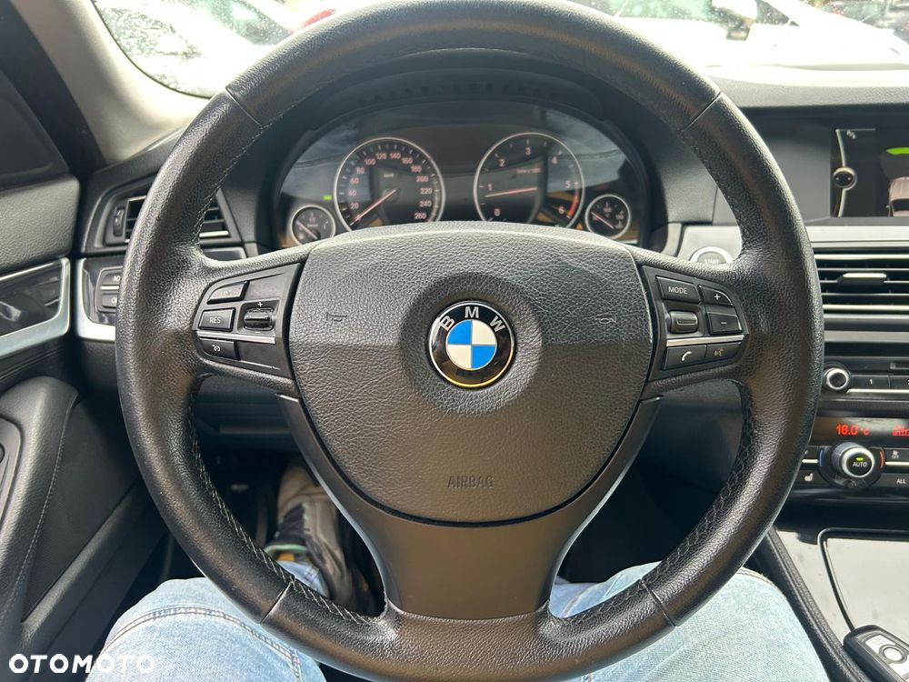 BMW Seria 5 530d Modern Line - 25