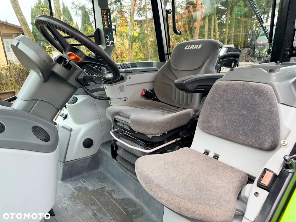 Claas Arion 440 - 19