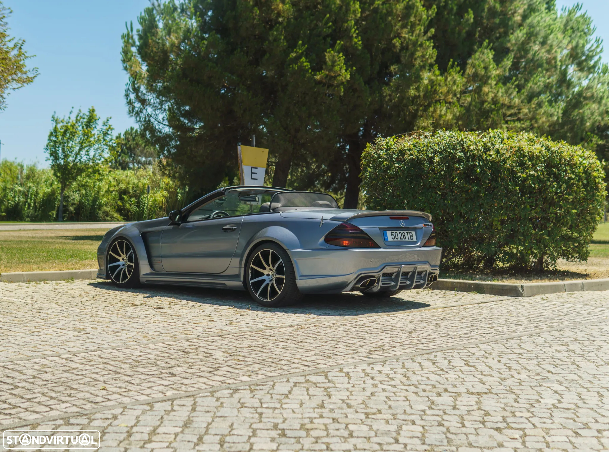 Mercedes-Benz SL 500 Standard - 13