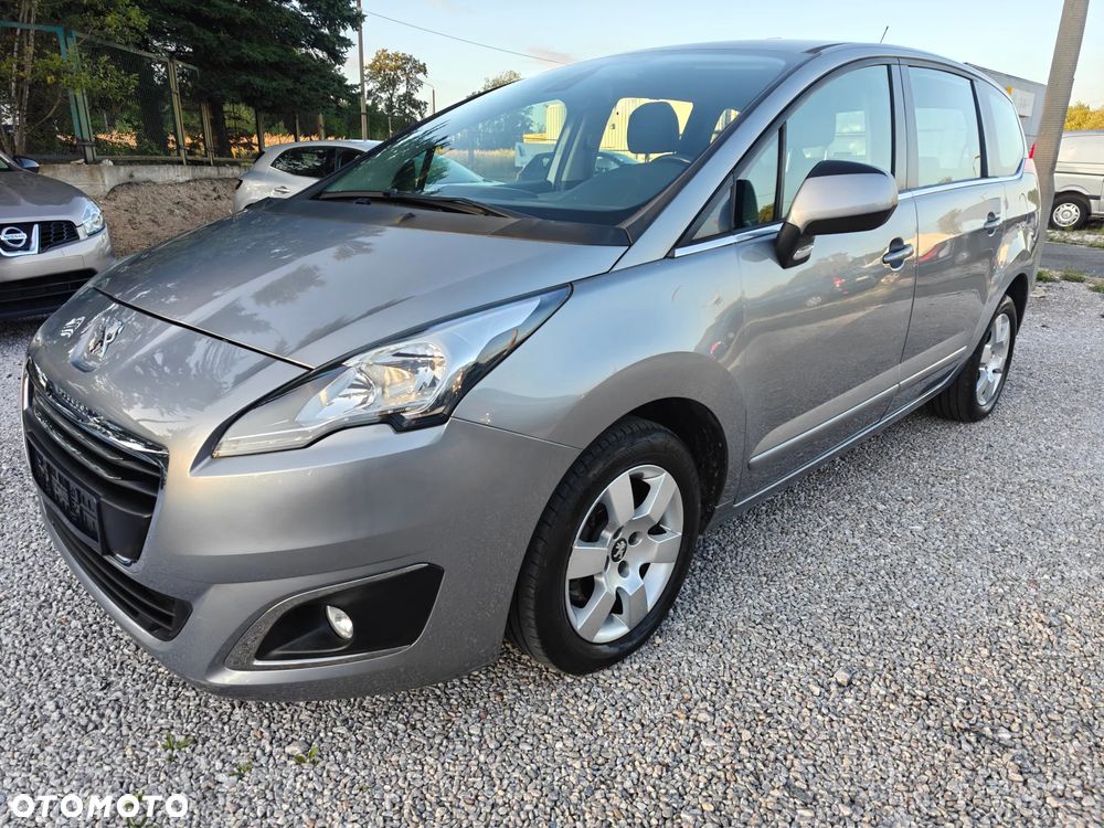 Peugeot 5008 - 3