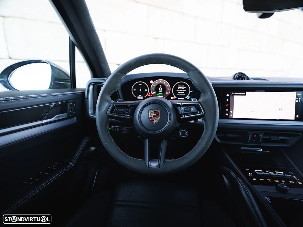 Porsche Cayenne S E-Hybrid - 18
