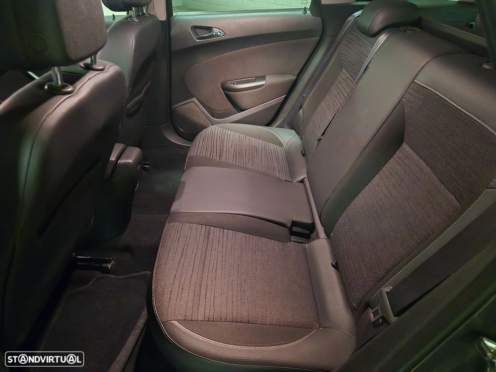 Opel Astra Sports Tourer 1.6 CDTi Cosmo S/S - 22