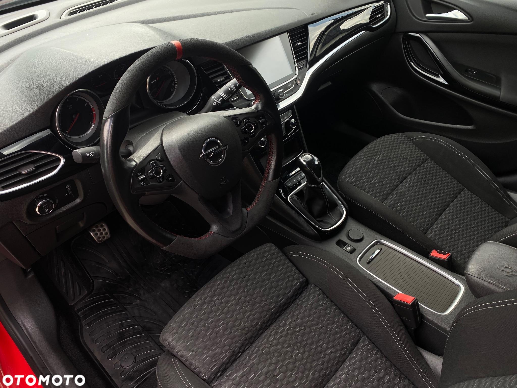 Opel Astra 1.4 Turbo Edition - 26