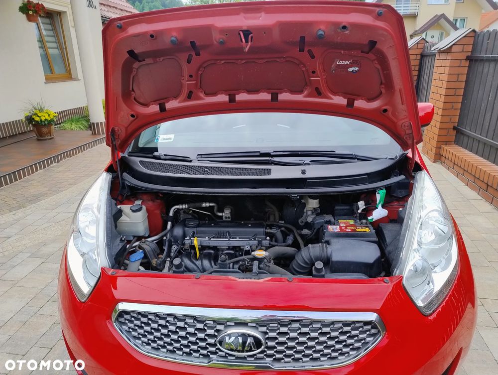 Kia Venga - 16