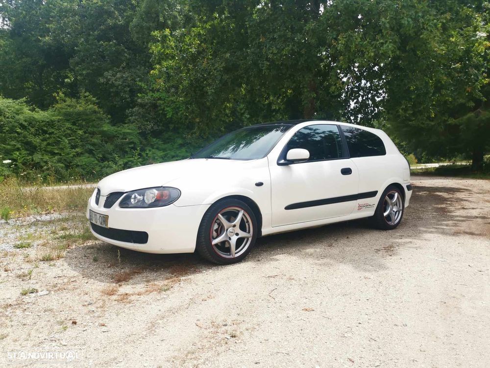 Nissan Almera 2.2 Di Sport - 1