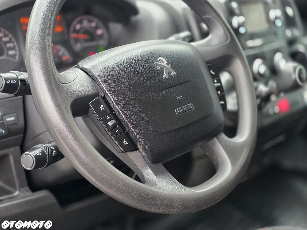 Peugeot Boxer L4H2 Extra Long 2.2 Diesel 165 Koni BEZWYPADKOWY z Polskiego Salonu I Model 2023 rok IPierwszy i Jedyny Właściciel I SERWISOWANY I Wyjątkowo Atrakcyjny Egzemplarz I - 27