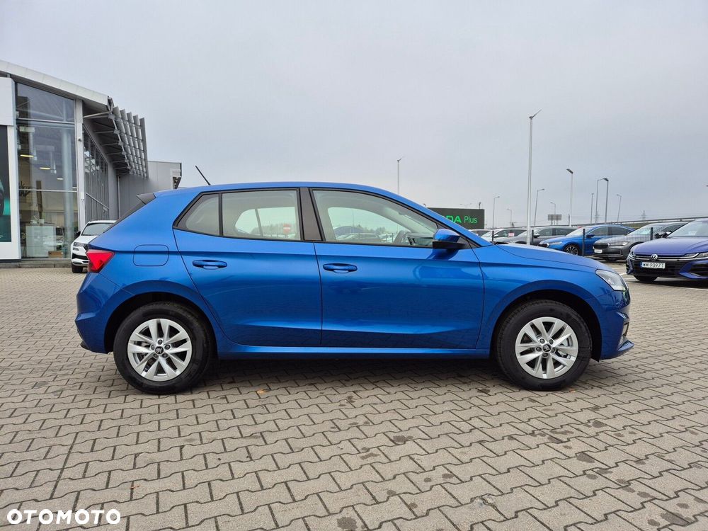 Skoda Fabia 1.0 TSI Edition 130 DSG - 4