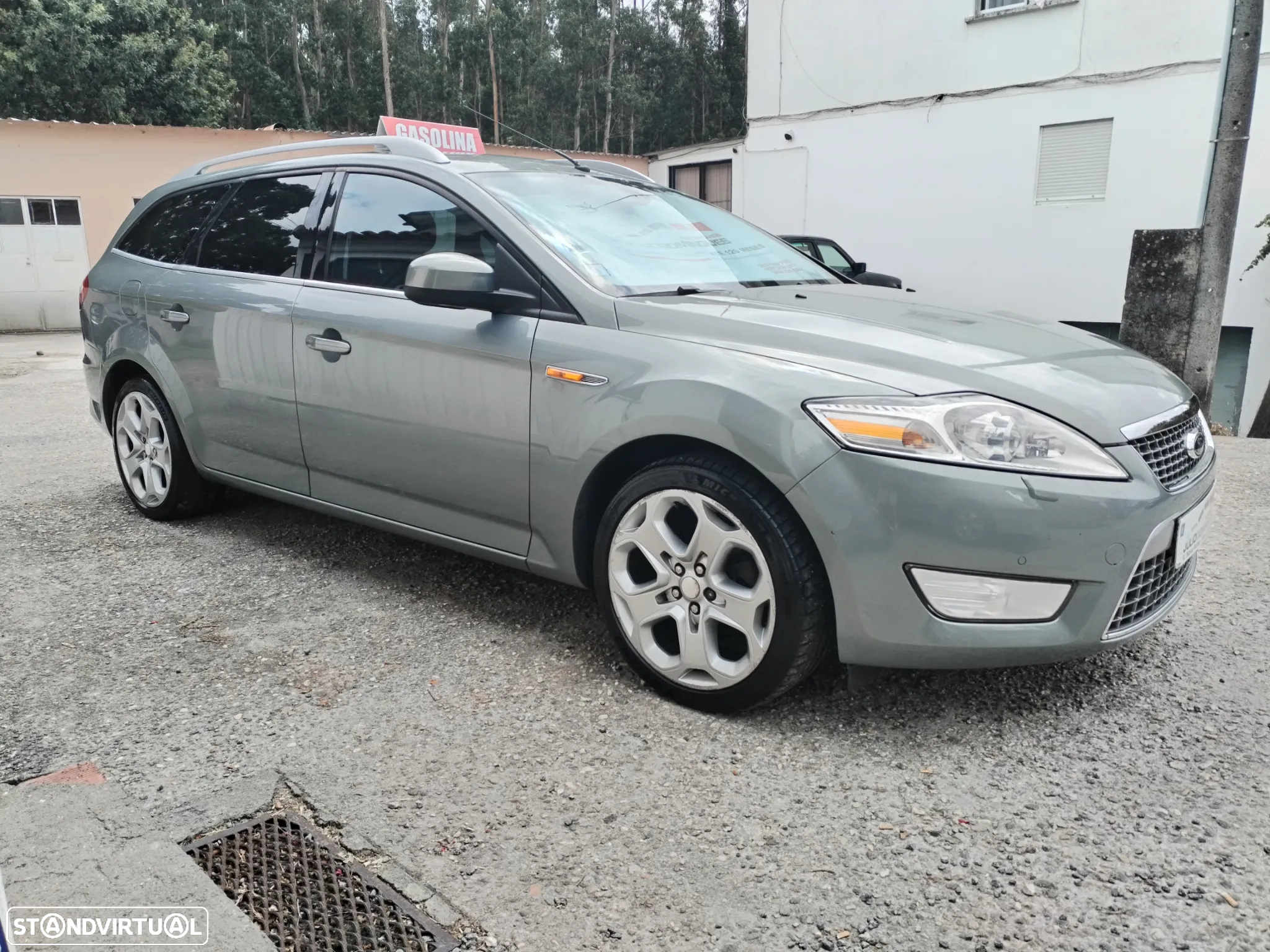 Ford Mondeo SW 2.5 T Titanium - 12