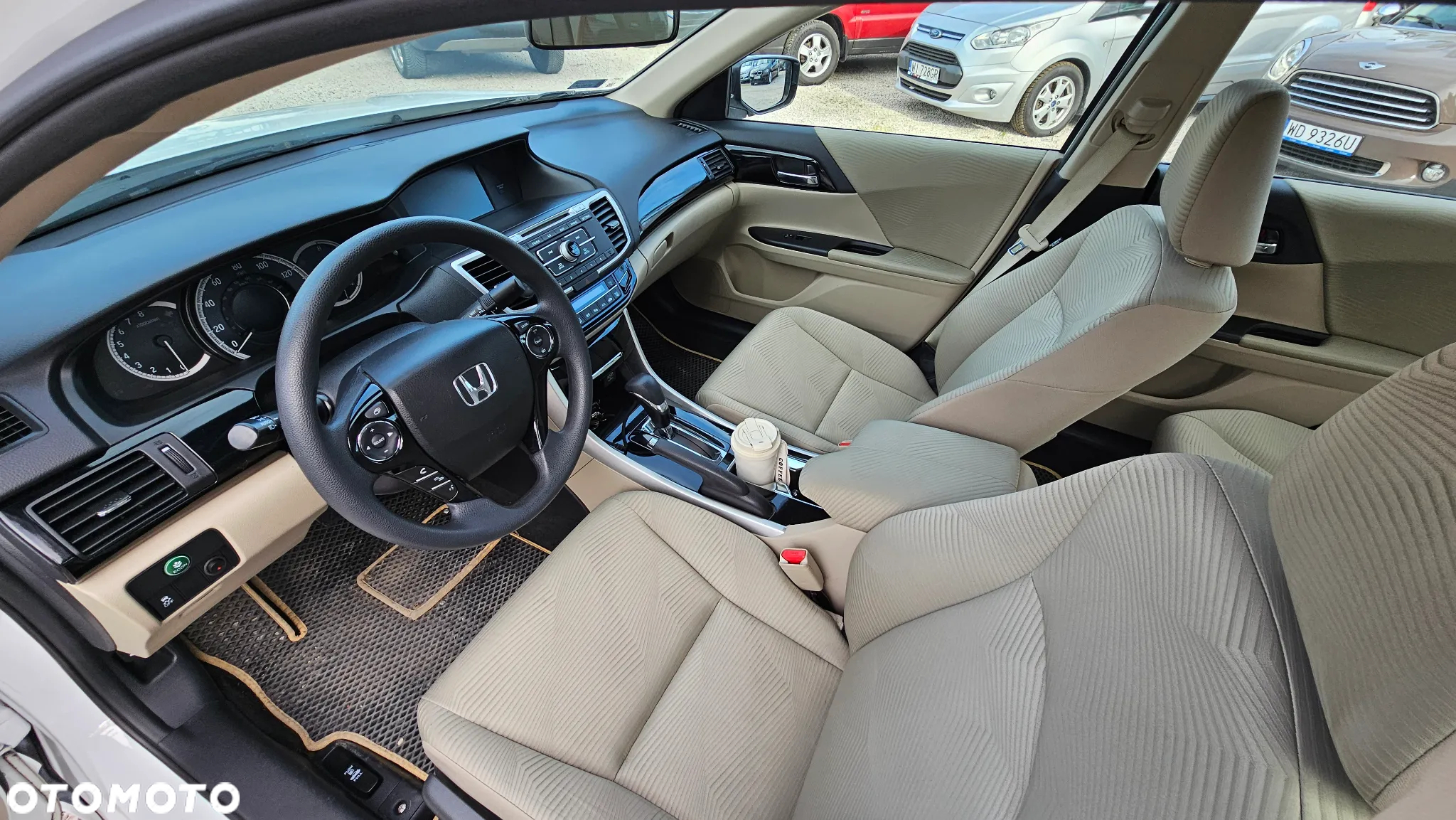 Honda Accord 2.4 LX - 13