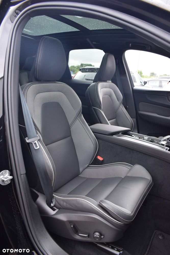 Volvo XC 60 - 21