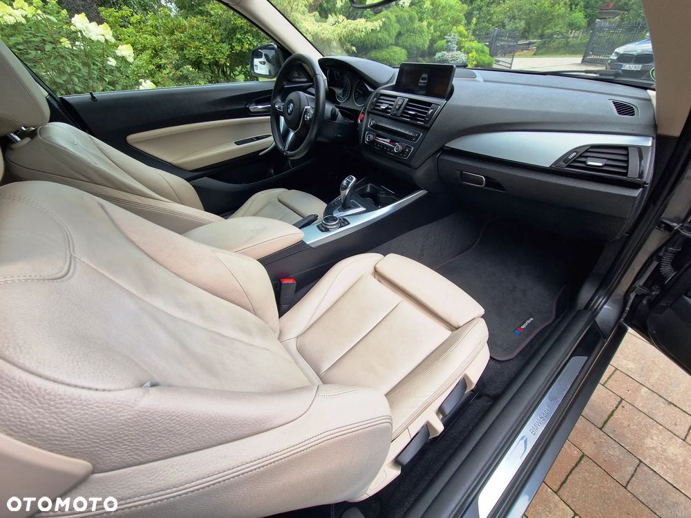 BMW Seria 2 220d Sport-Aut Sport Line - 8