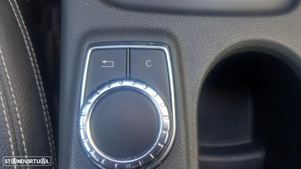 Mercedes-Benz A 180 CDI (BlueEFFICIENCY) Urban - 24