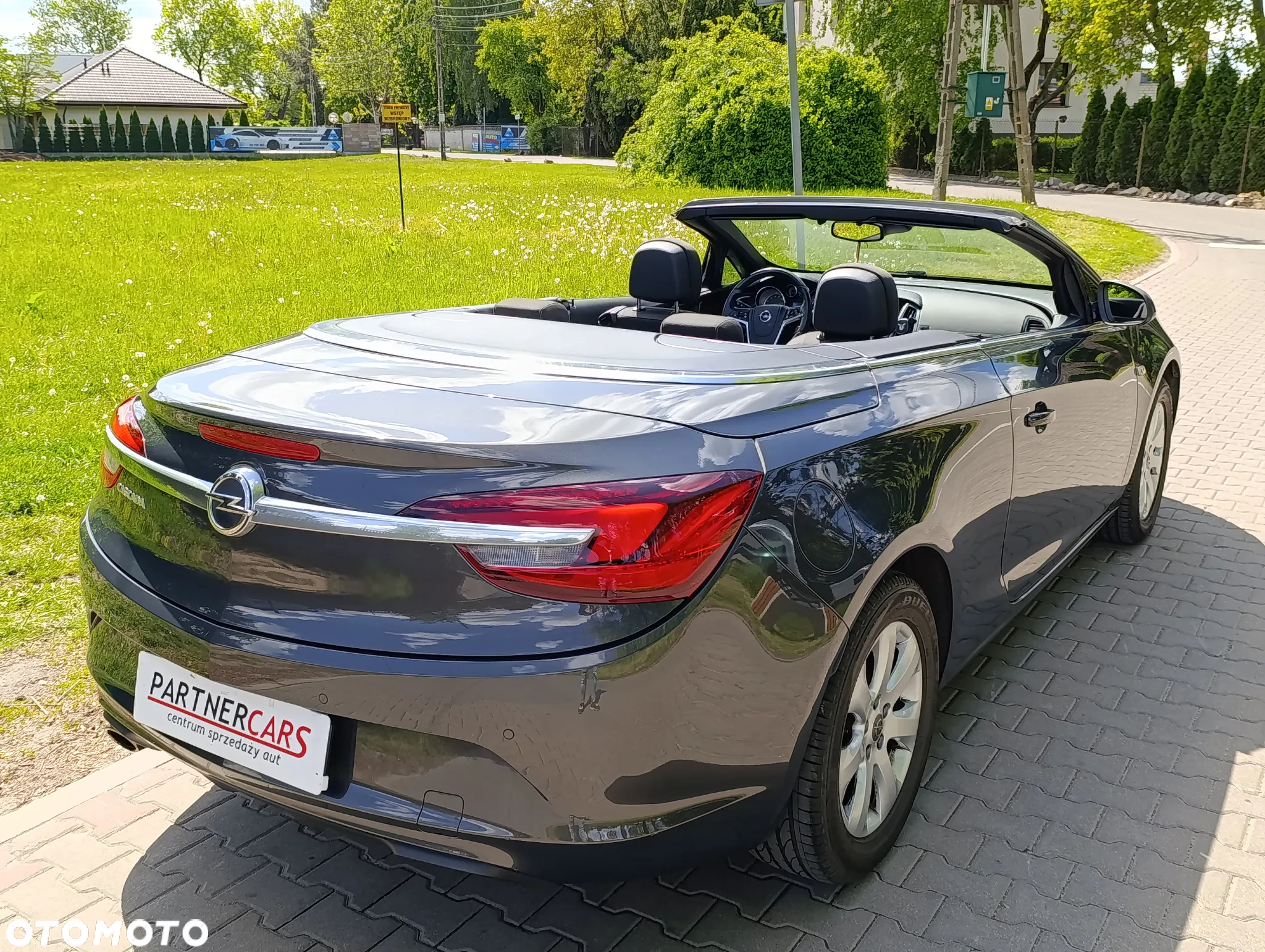 Opel Cascada 1.4 T Cosmo S&S - 11