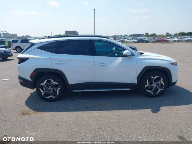 Hyundai Tucson - 8