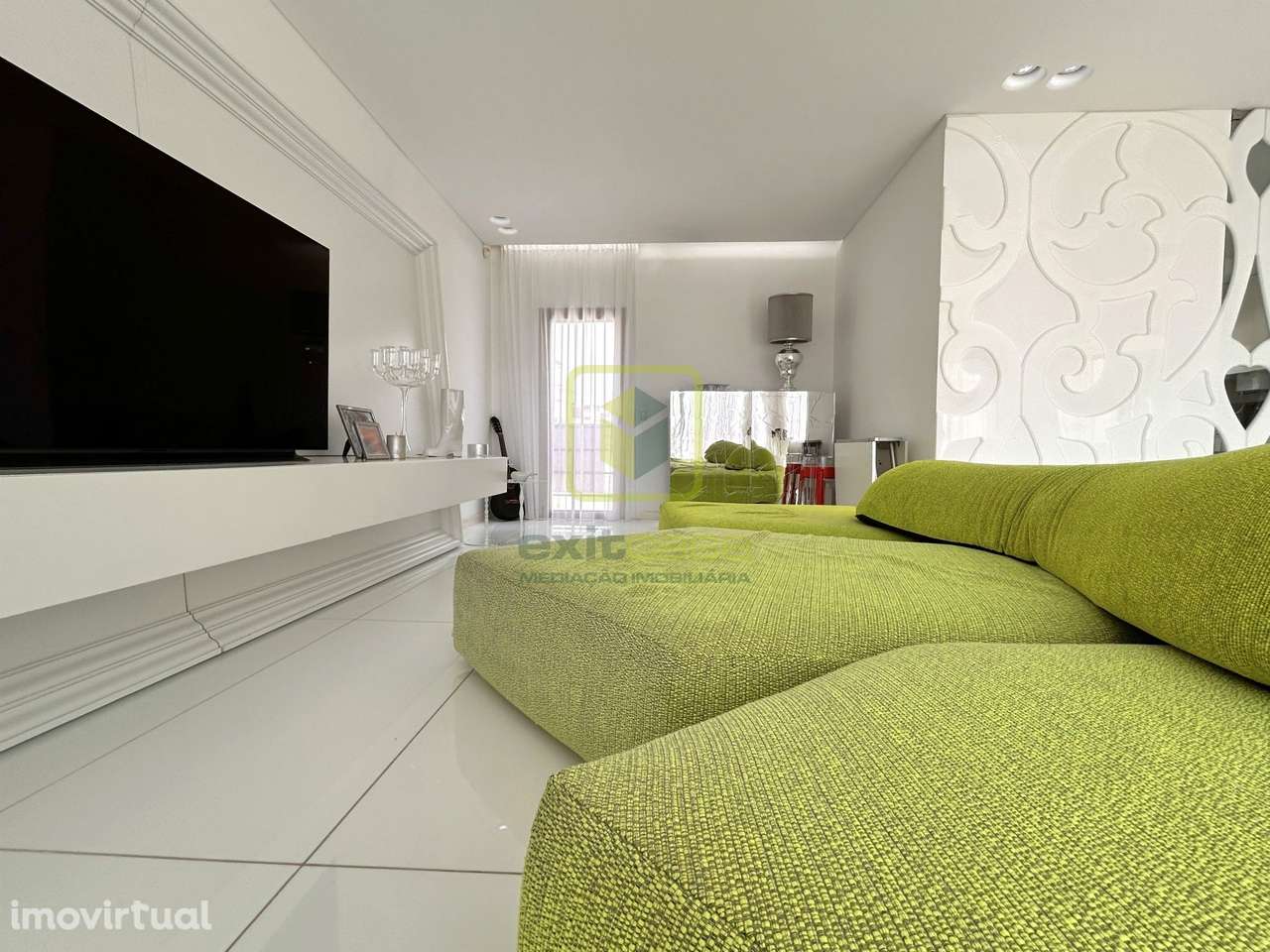 Moradia de Luxo - Grande imagem: 2/42