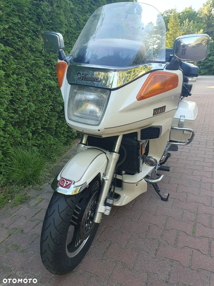 Yamaha XVZ - 19