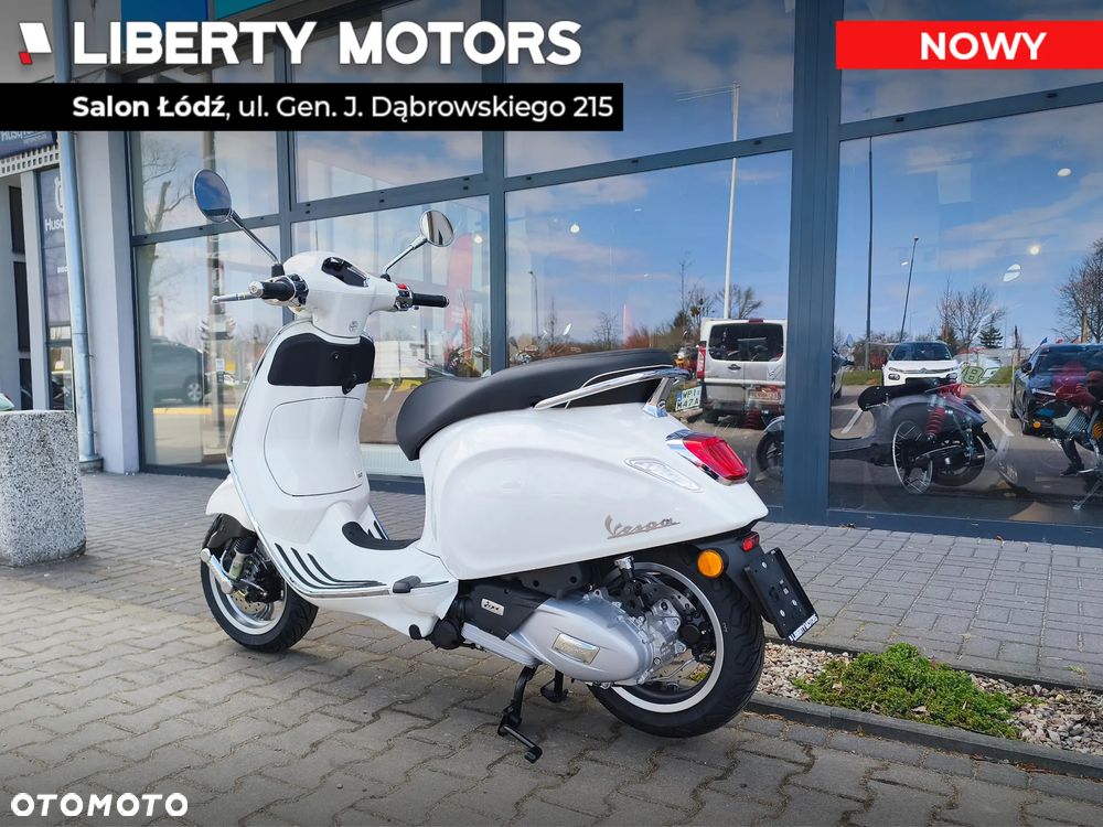 Vespa Primavera - 4