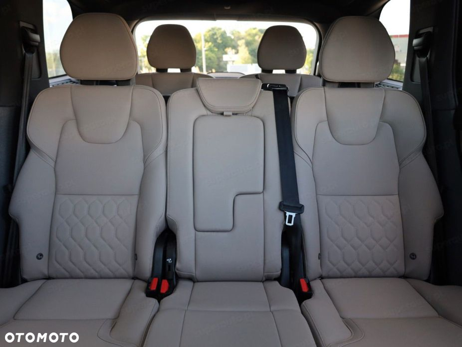 Volvo XC 90 - 12