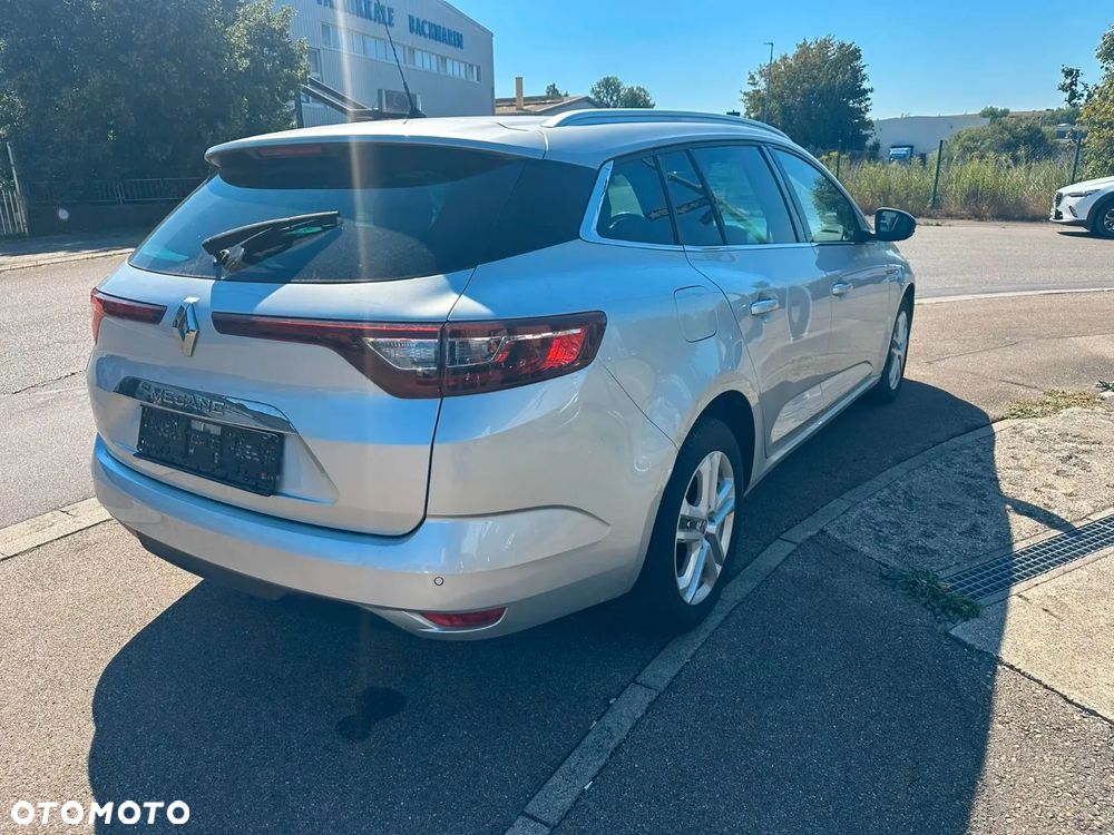 Renault Megane - 2