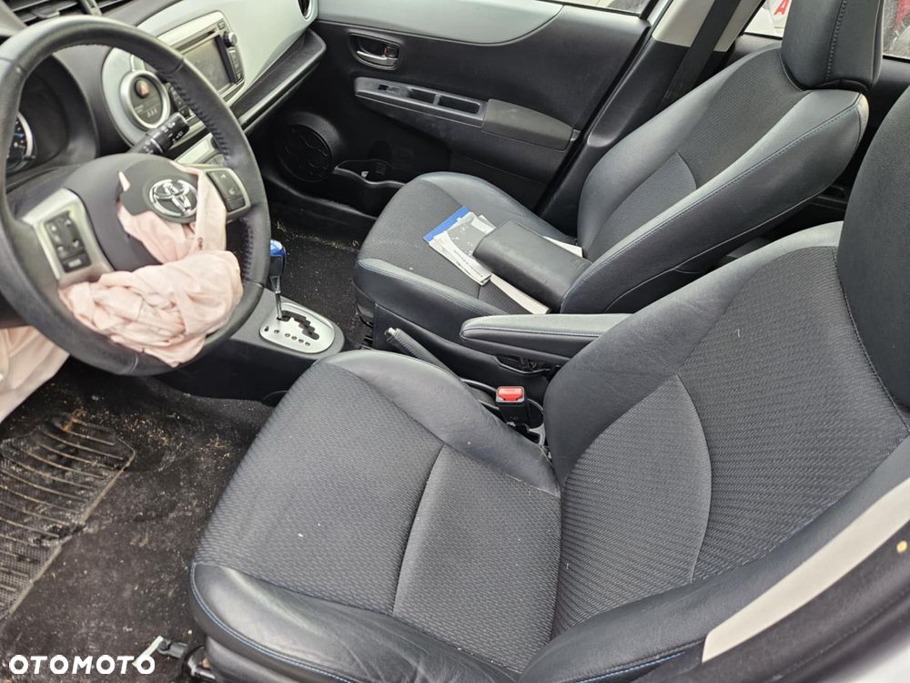 Toyota Yaris 1.5 VVT-i Edition-S - 18