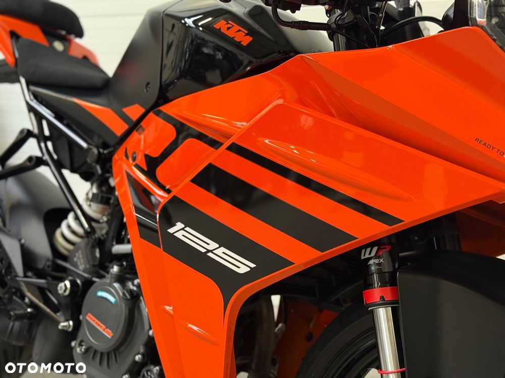 KTM RC 125 - 17