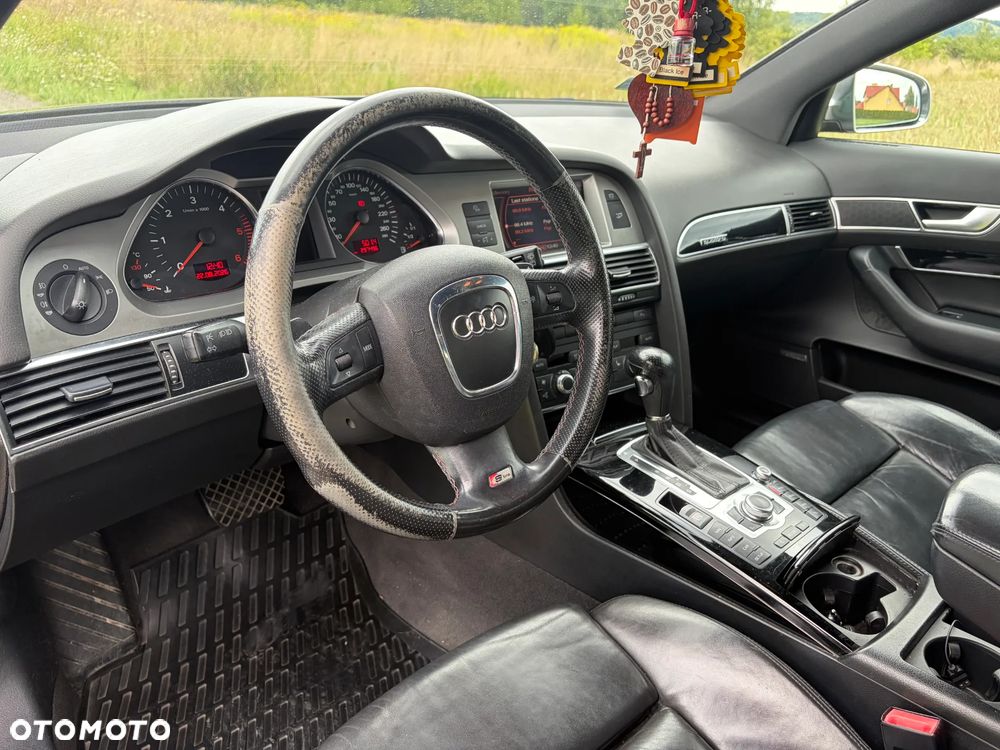 Audi A6 Avant - 14