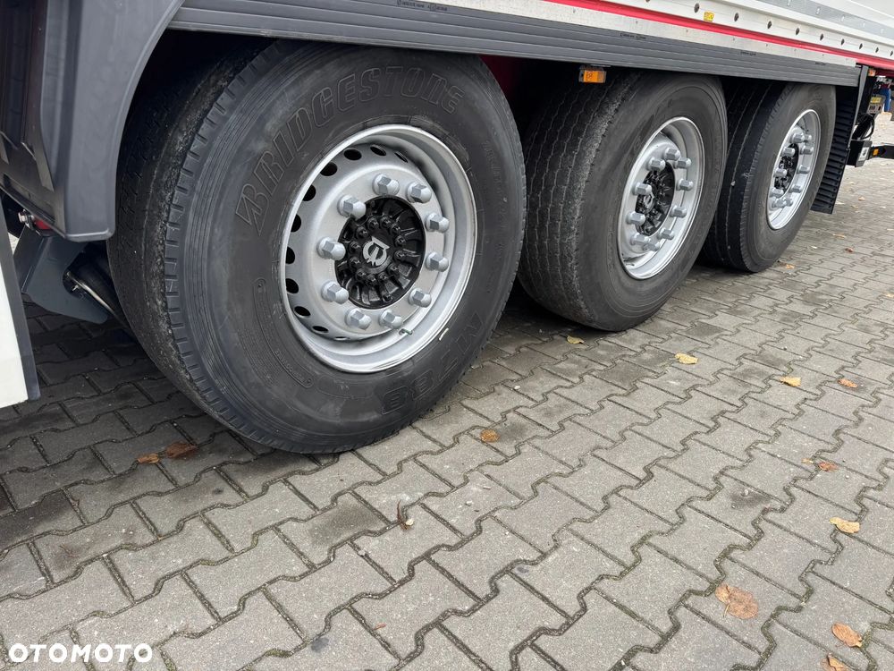 Krone Izoterma, Winda DHOLLANDIA ,Oś podnoszona - 26