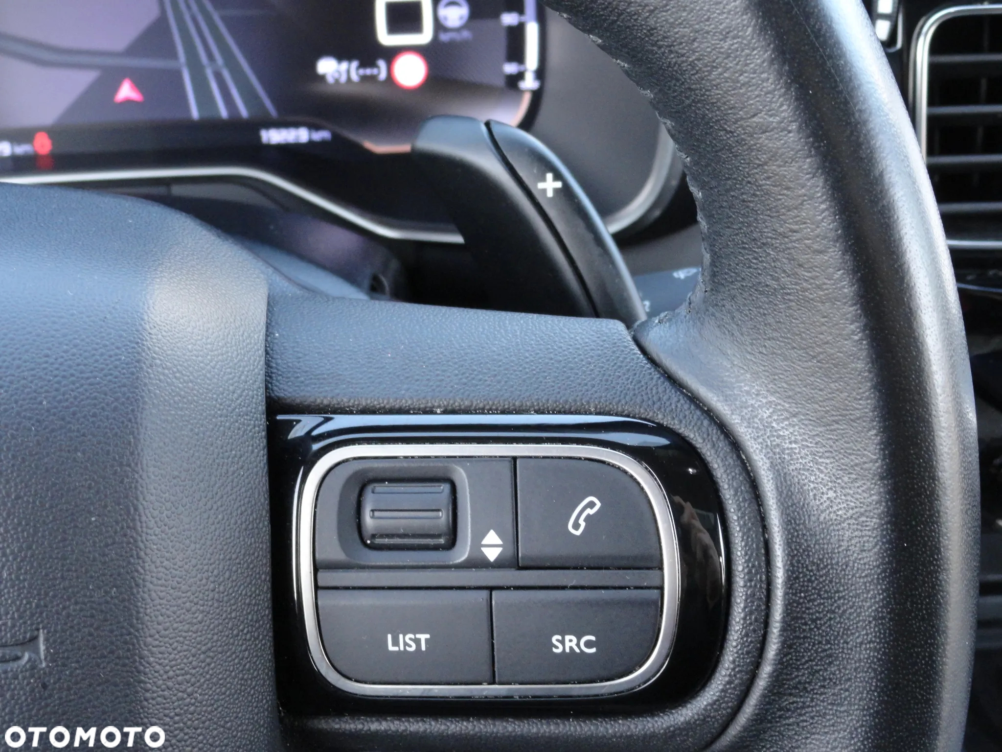 Citroën C5 Aircross 1.6 PureTech Shine EAT8 - 21
