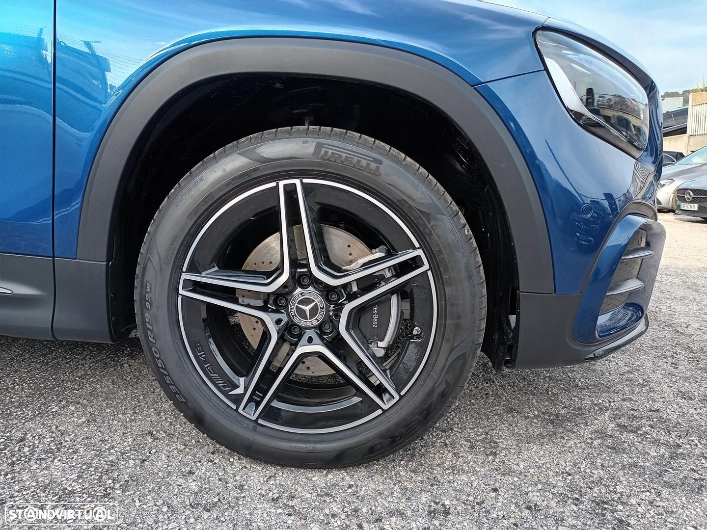 Mercedes-Benz GLB 200 d AMG Line - 4
